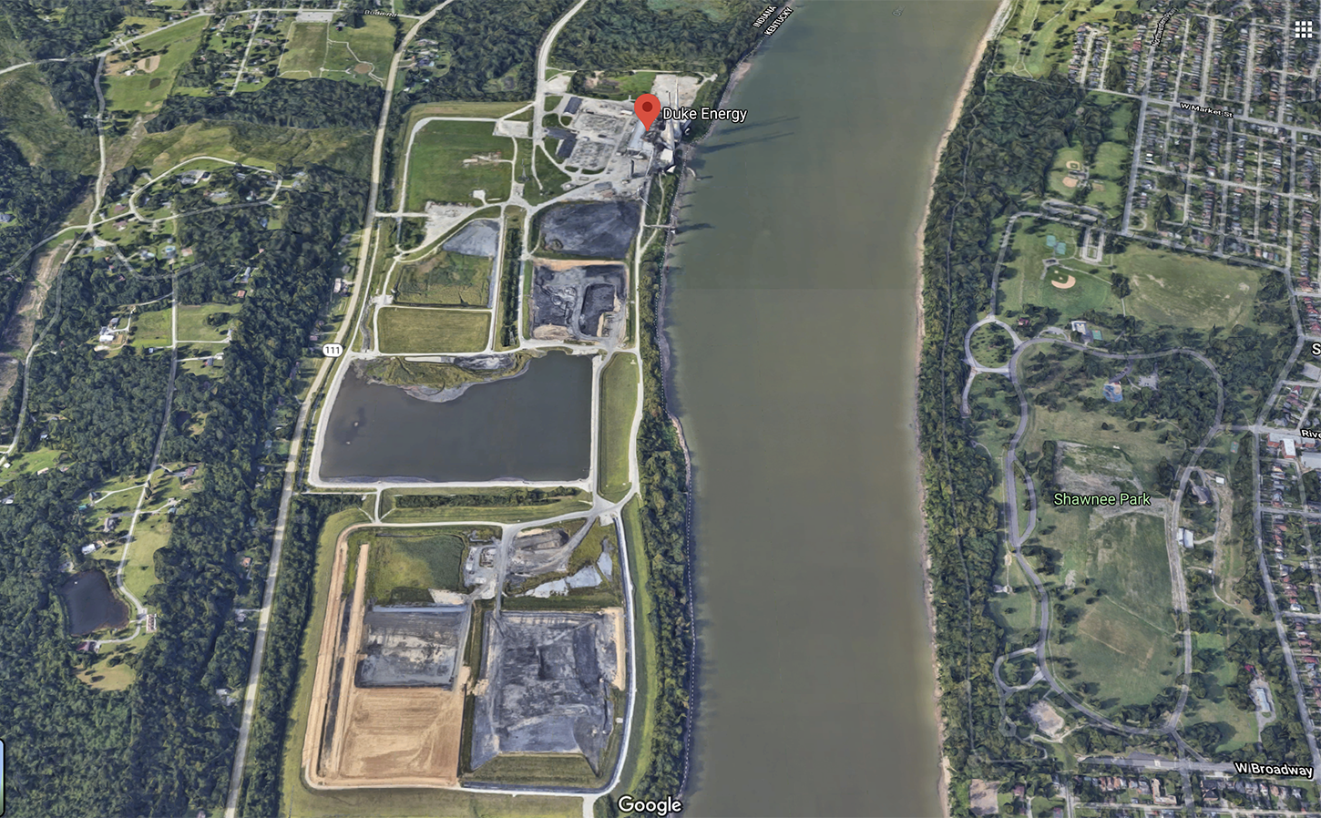 Duke ownded R. Gallagher Generating Station in New Albany.png